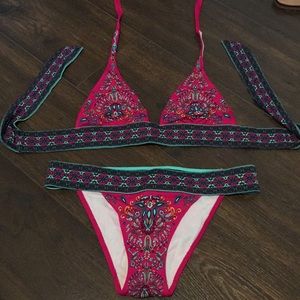 Victoria’s Secret bikini